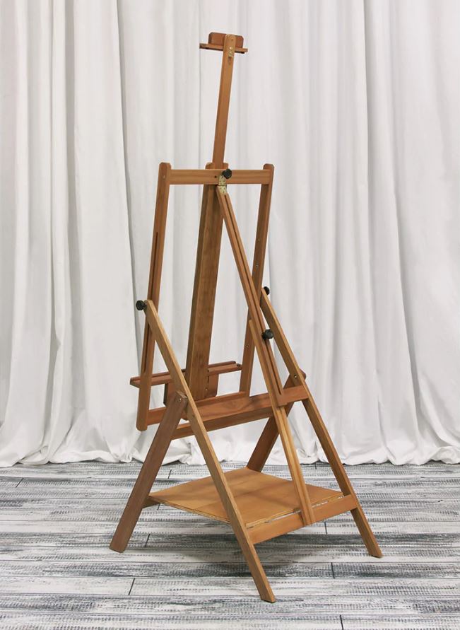 lyptus lobo easel