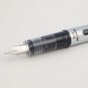 blade fountain pen