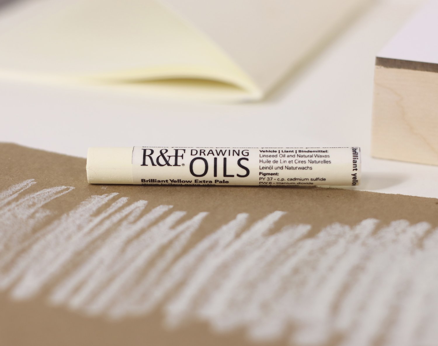 R&F Drawing Oil Brilliant Yellow Extra Pale