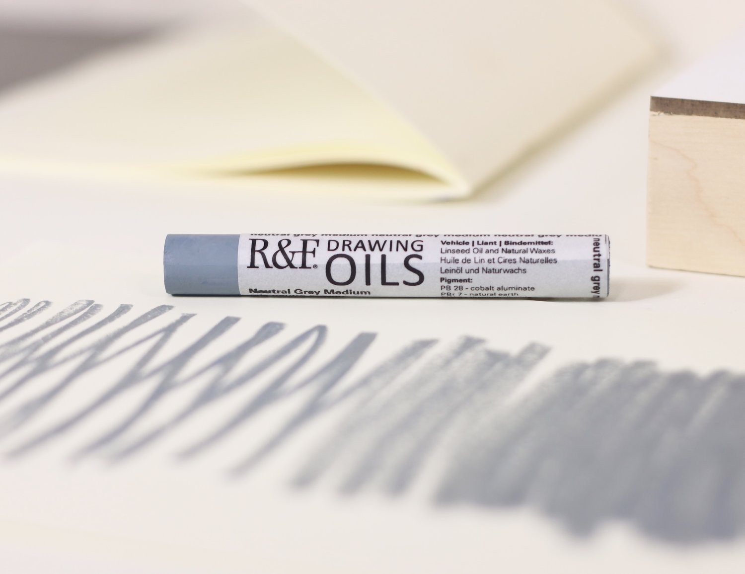 R&F Drawing Oil Neutral Grey Medium