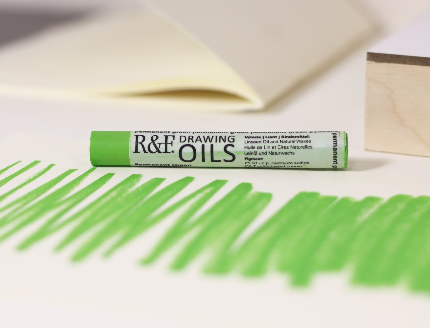 R&F Drawing Oil Permanent Green